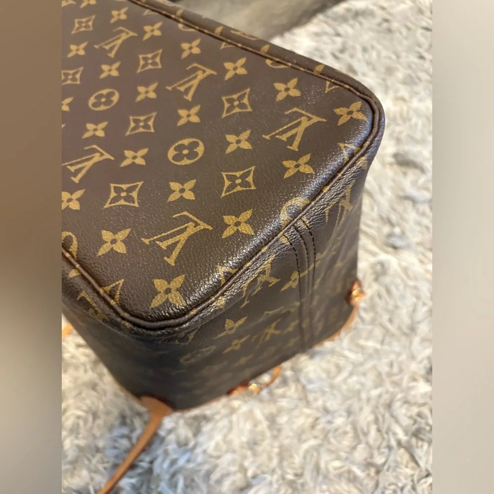 Louis Vuitton Neverfull MM, Monogram, Preowned in Dustbag - Picture 4 of 16